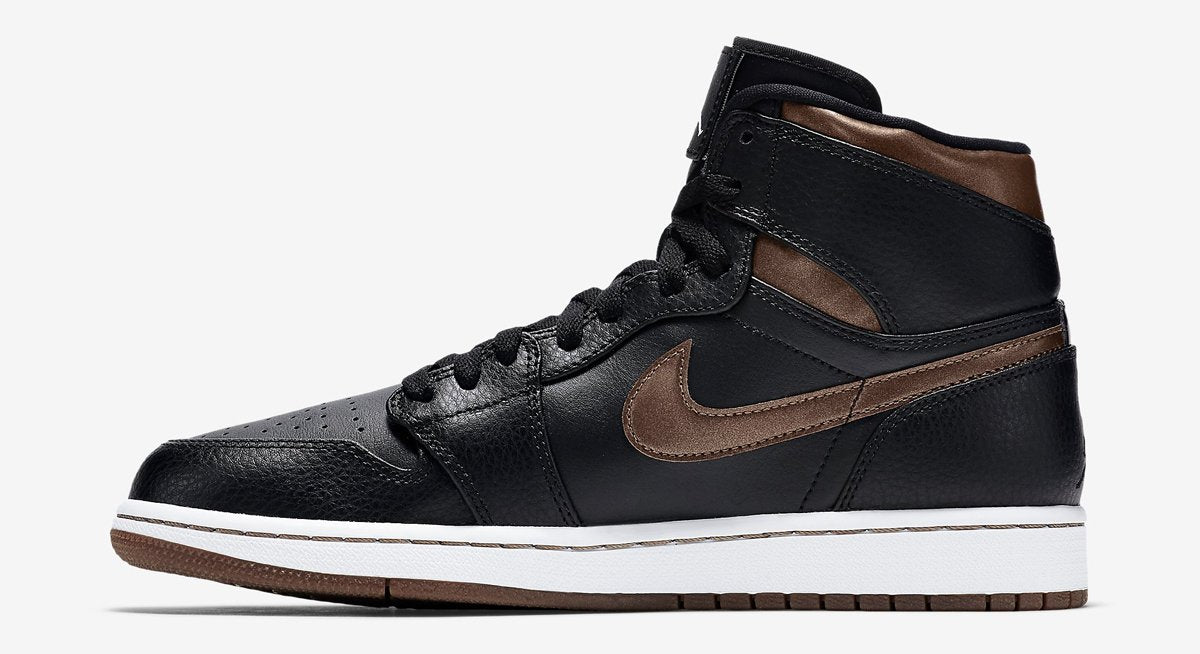 Air Jordan 1 Retro High &