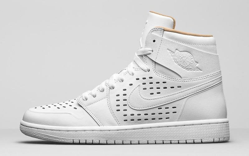 Air Jordan 1 Retro High &