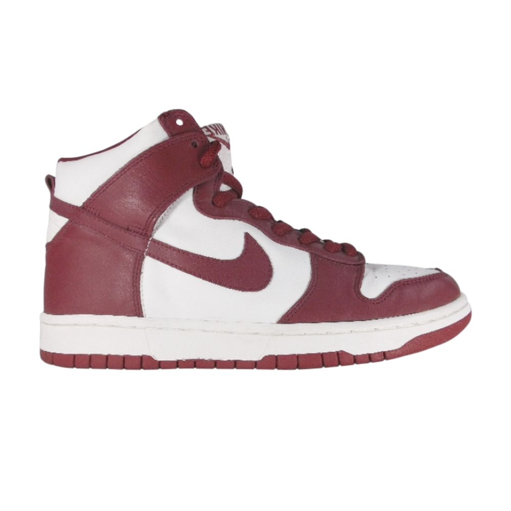 Dunk High