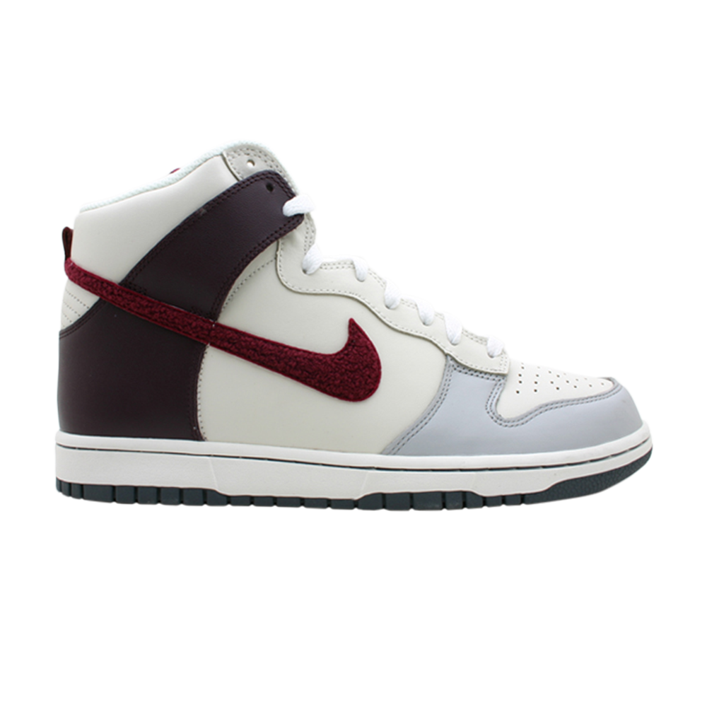 Dunk High