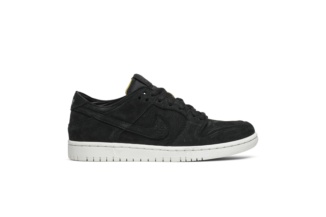 SB Dunk Low Pro Decon &