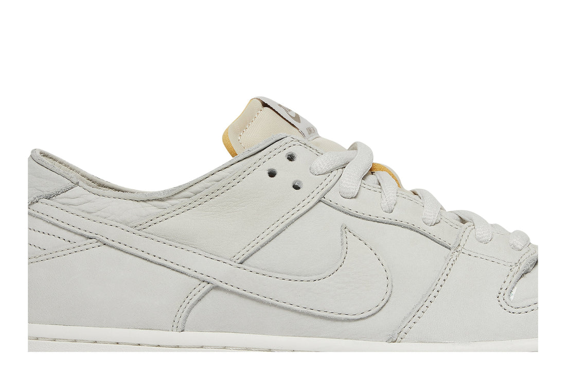 SB Dunk Low Pro Decon &
