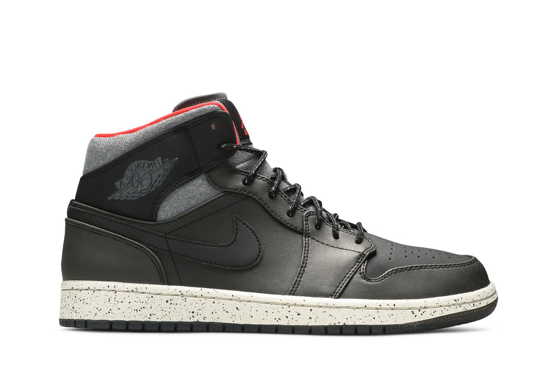 Air Jordan 1 Mid &