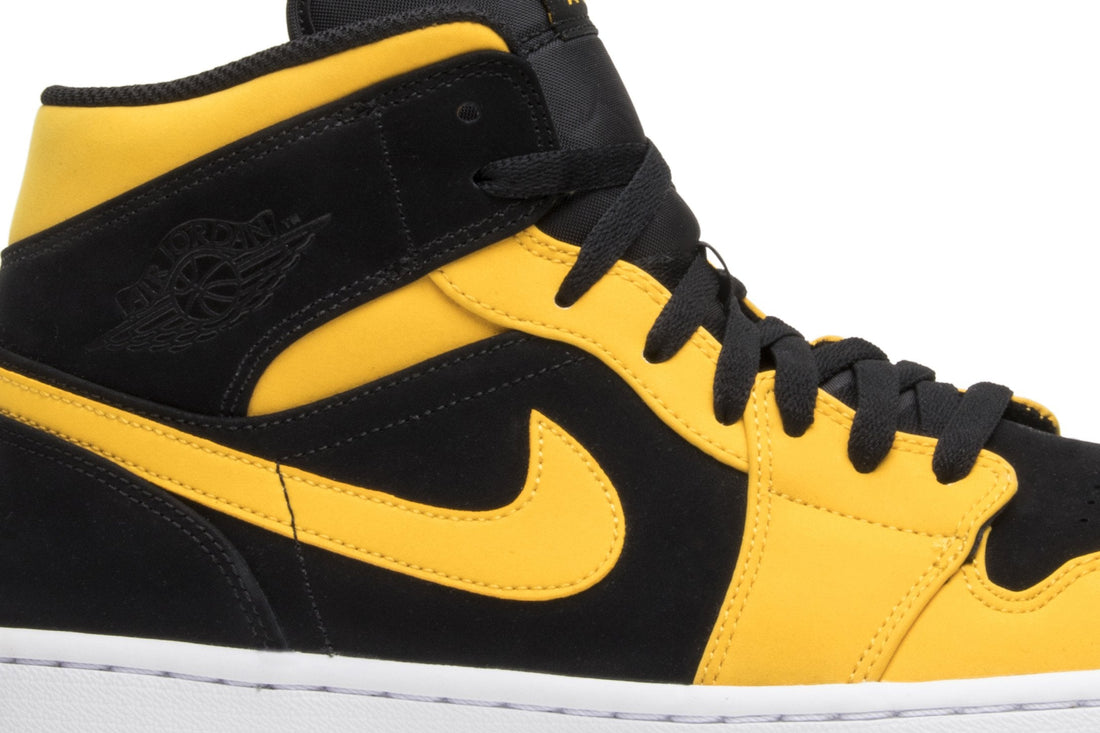 Air Jordan 1 Retro Mid &