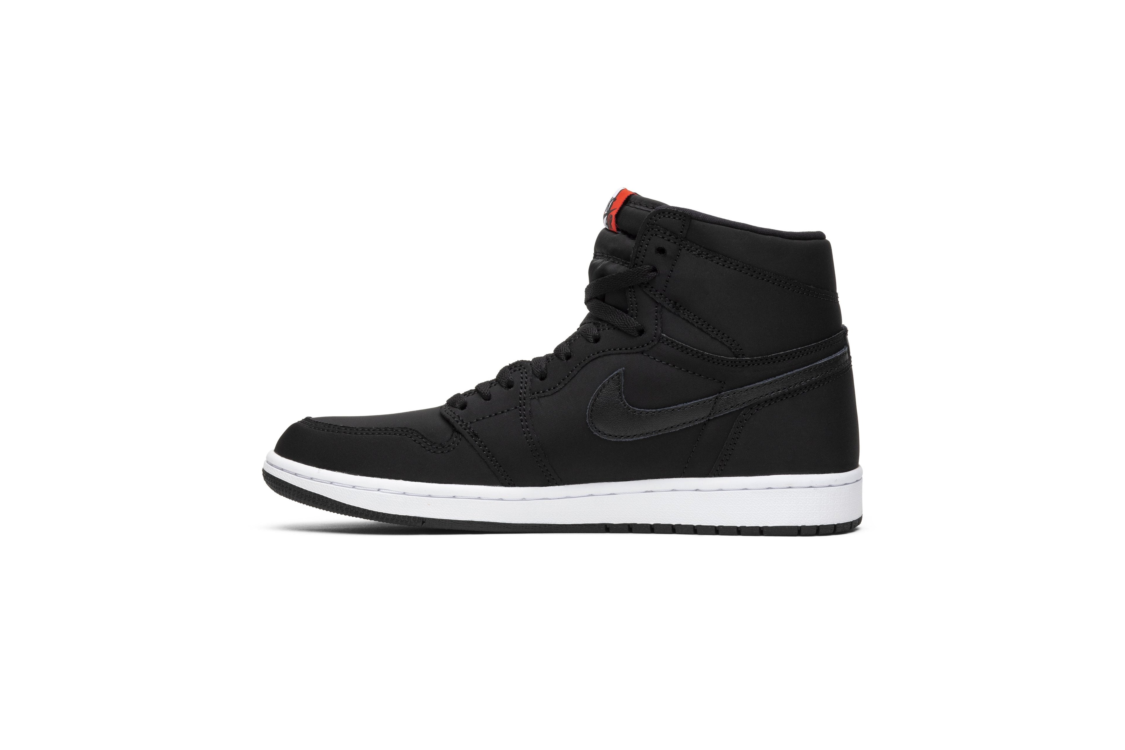 Paris Saint-Germain x Air Jordan 1 Retro High OG &