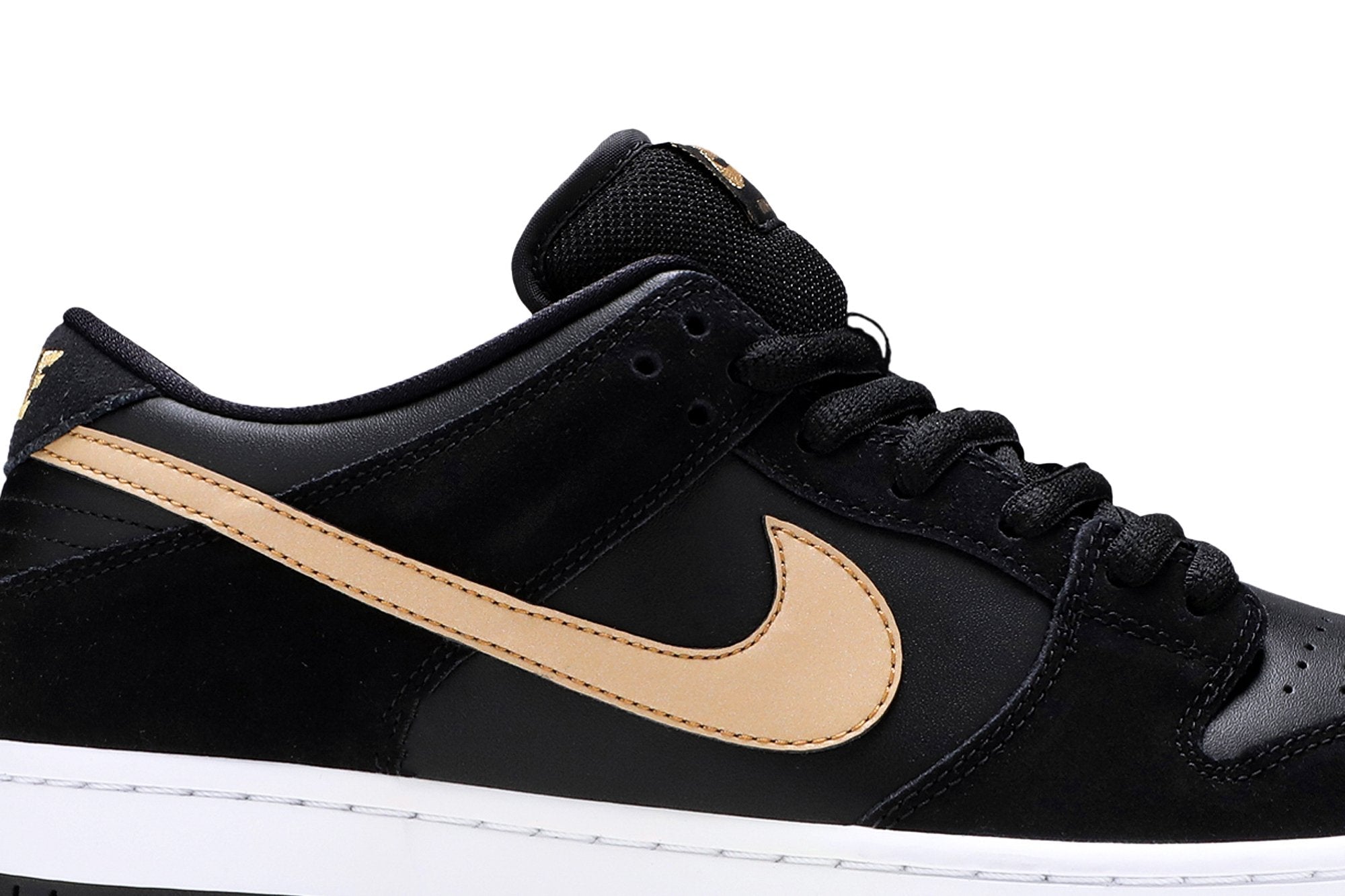 Dunk Low SB Pro &