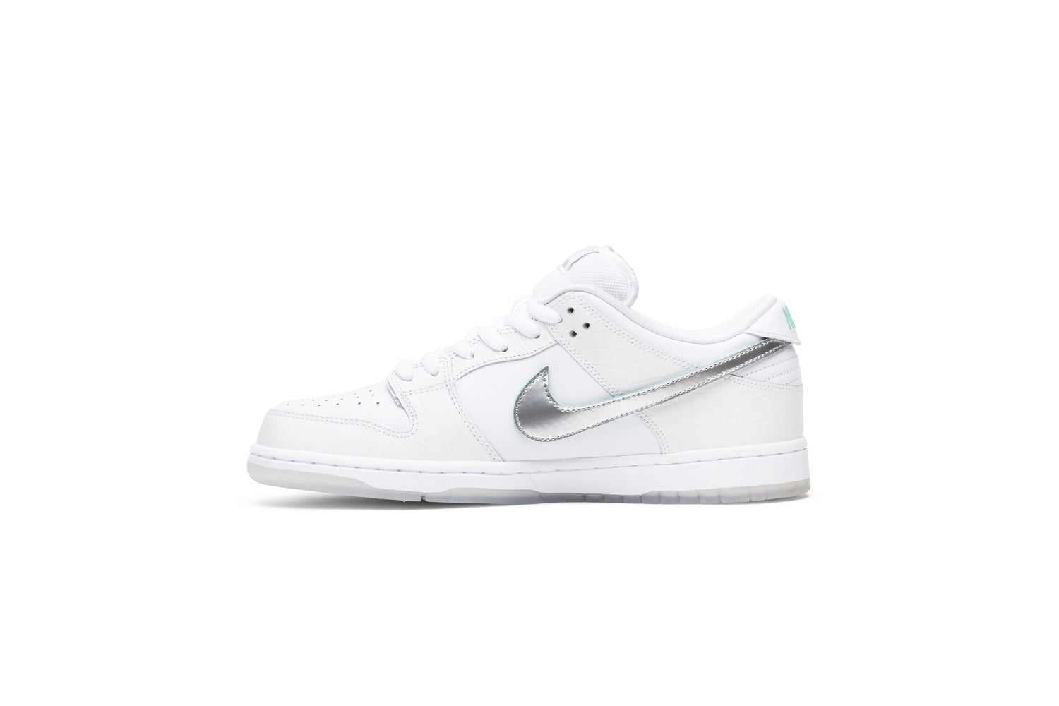 Diamond Supply Co. x Dunk Low Pro SB &