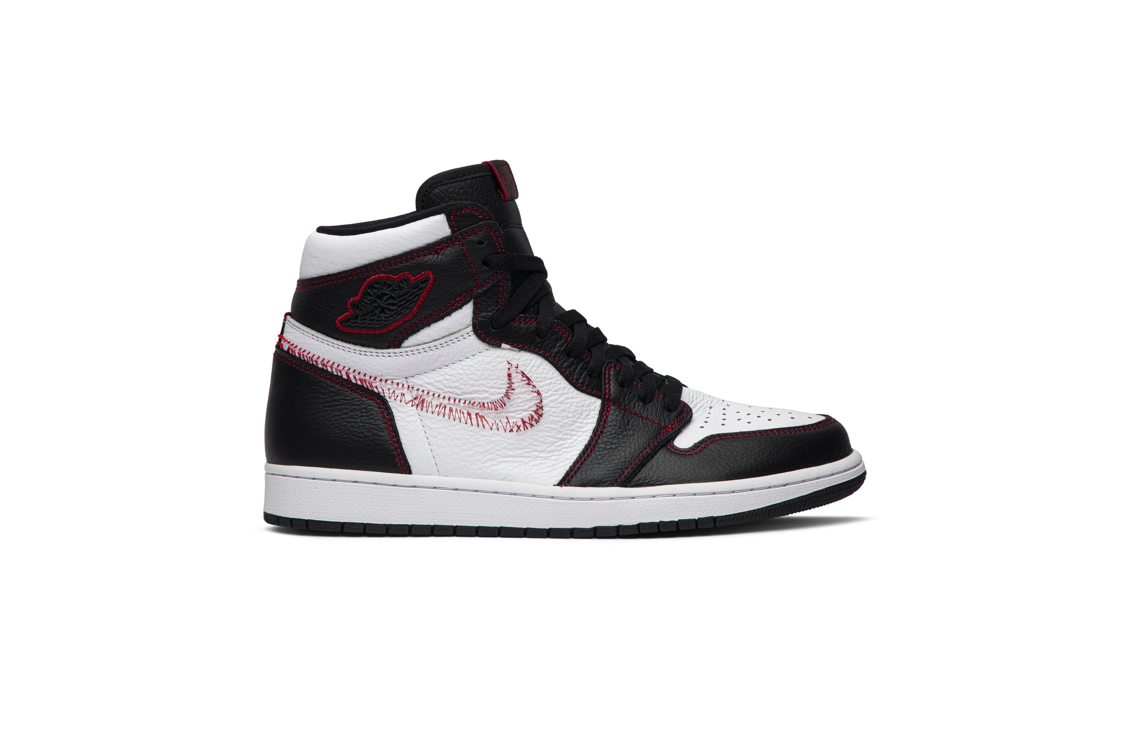 Air Jordan 1 Retro High OG &