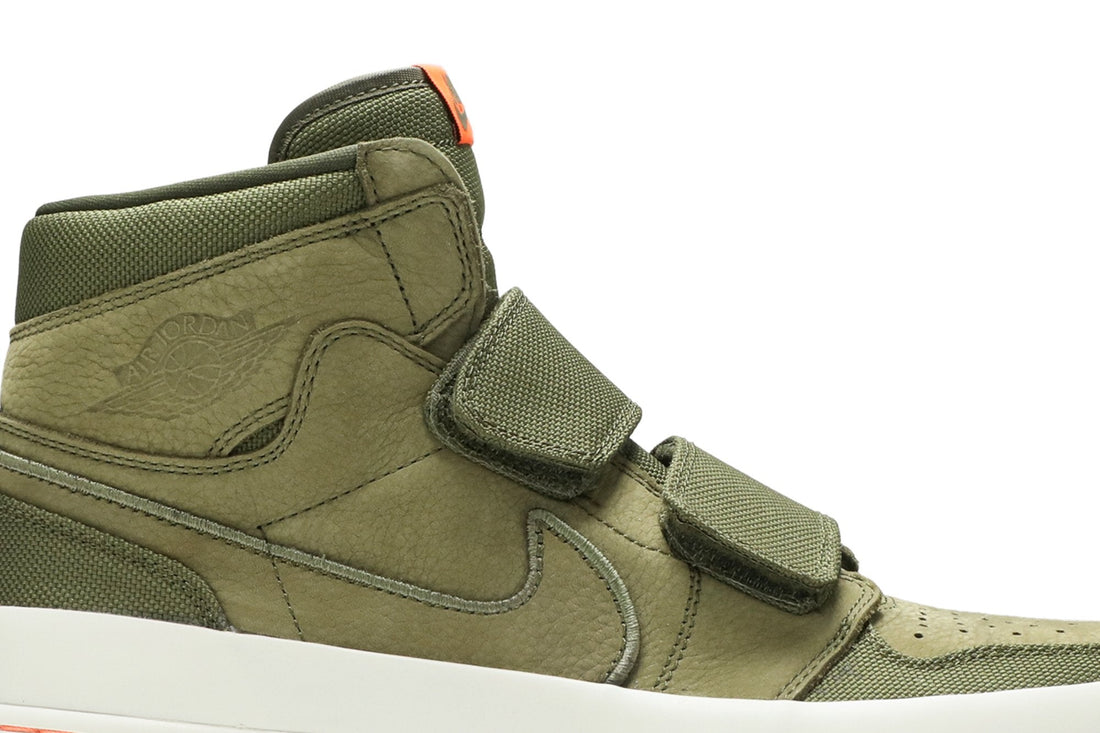Air Jordan 1 Retro High Double Strap &
