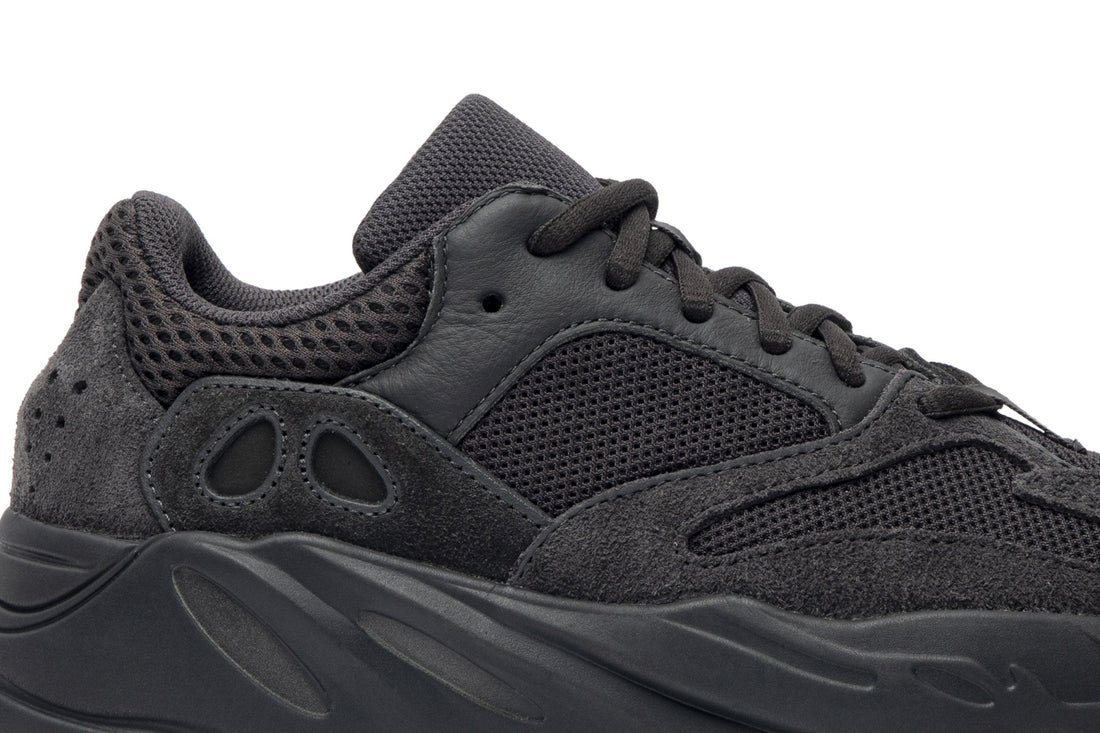 Yeezy Boost 700 &