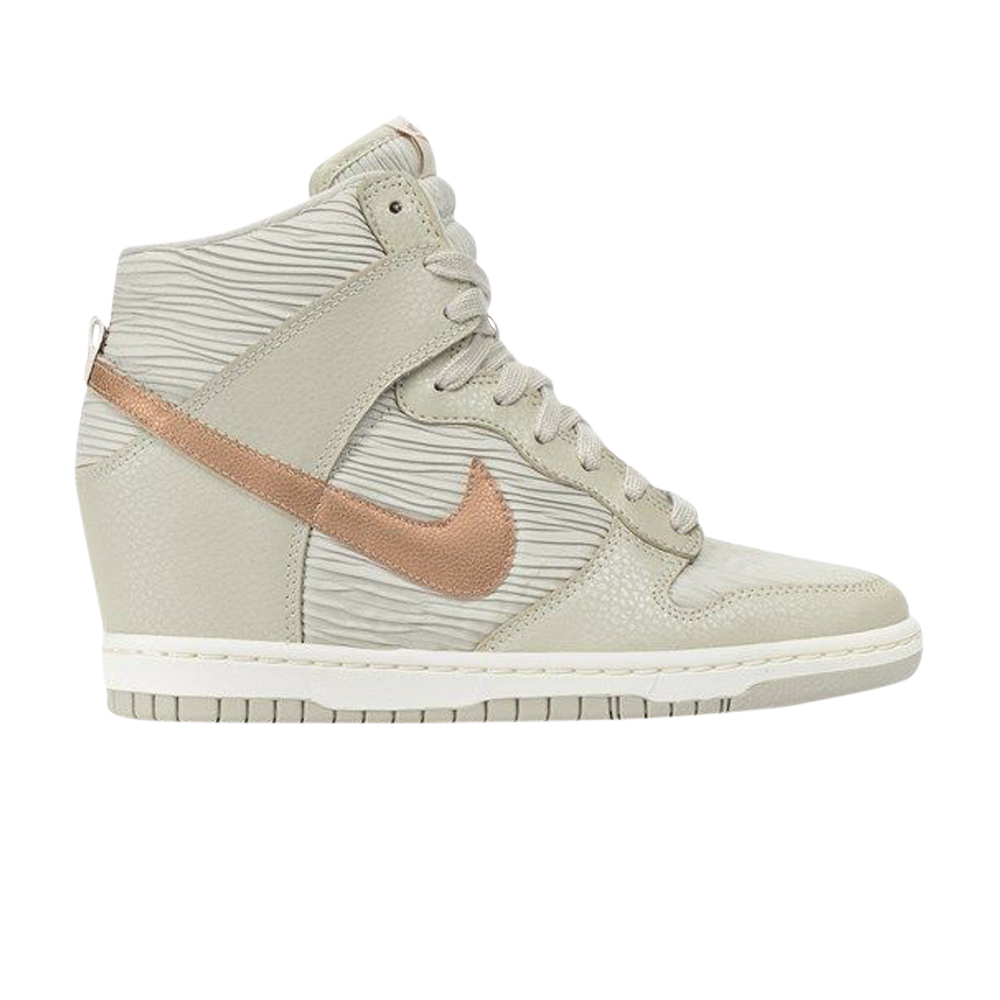 Wmns Dunk Sky High &