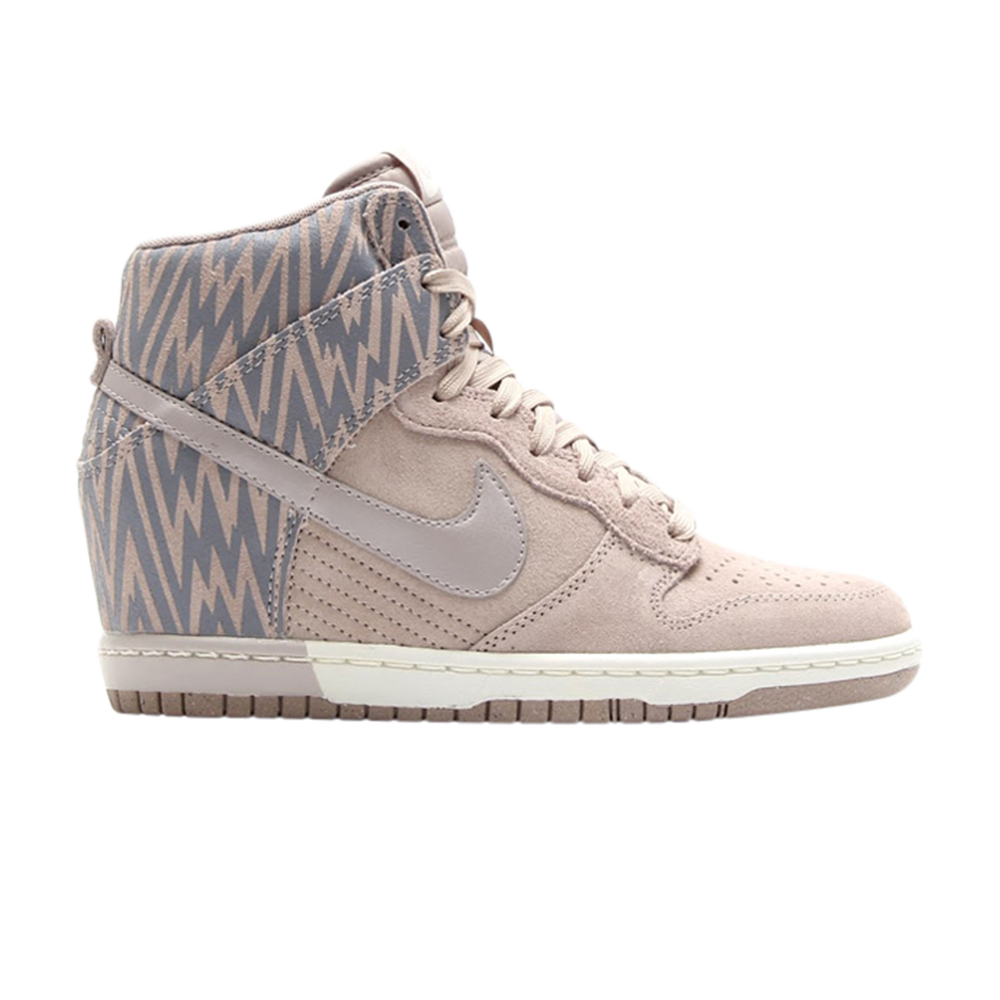 Wmns Dunk Sky High Print