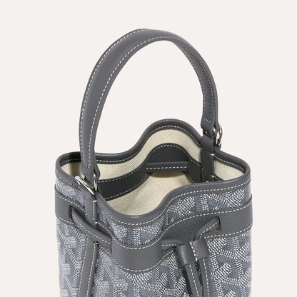 Petit Flot Mini bucket bag