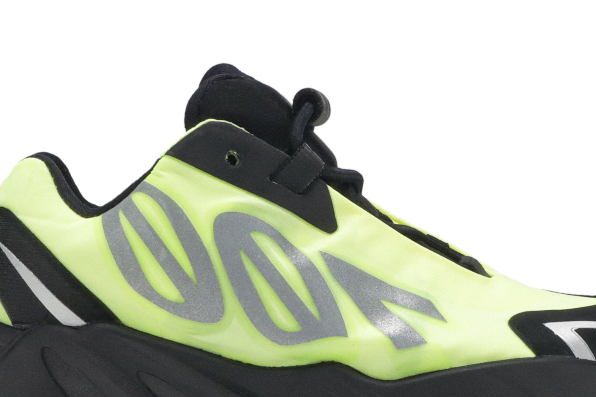 Yeezy Boost 700 MNVN Infant &