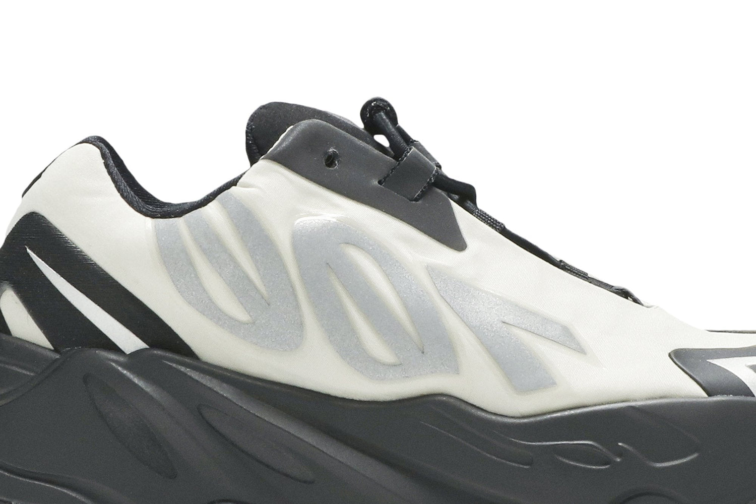 Yeezy Boost 700 MNVN Infant &