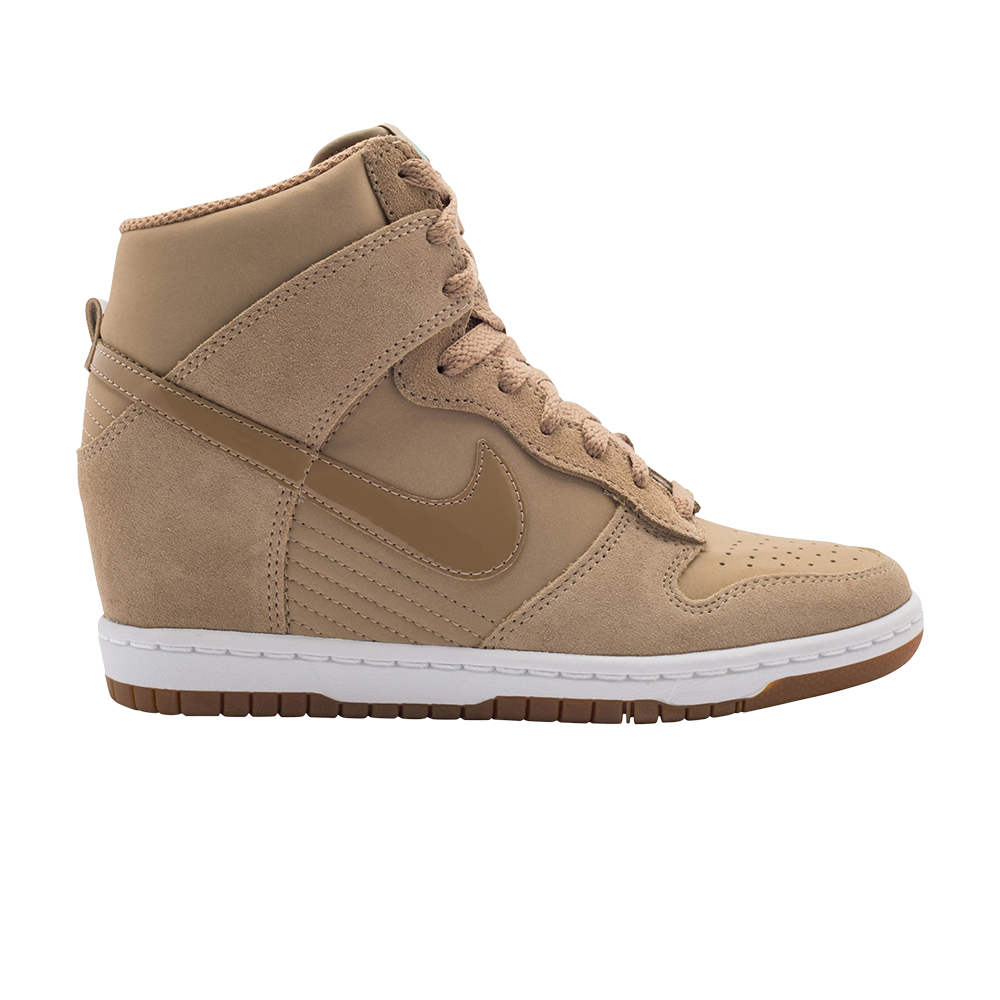 Wmns Dunk Sky High Essential &