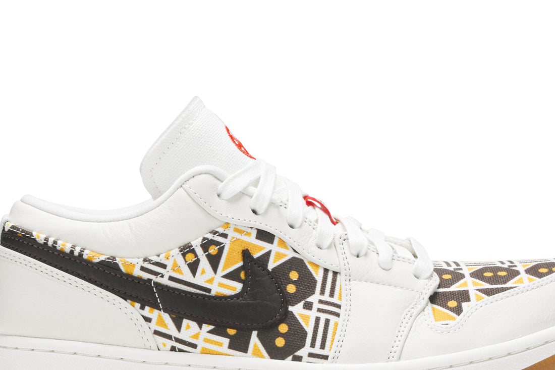 Air Jordan 1 Low &