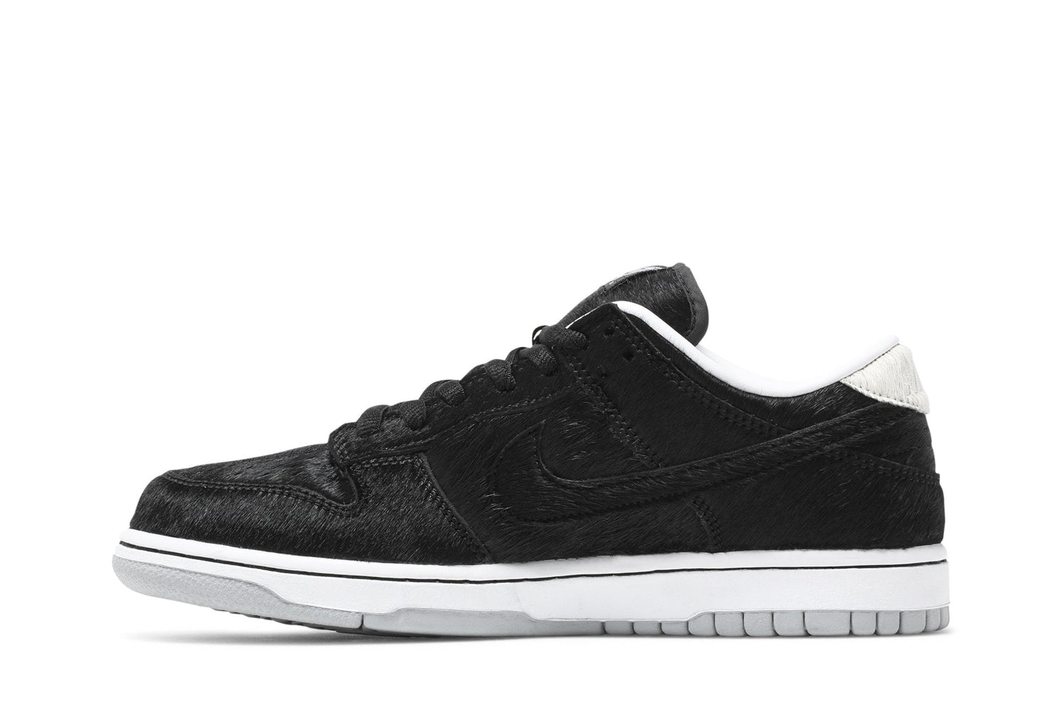Medicom Toy x Dunk Low SB &