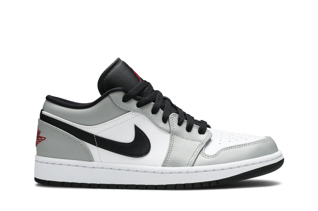 Air Jordan 1 Low &