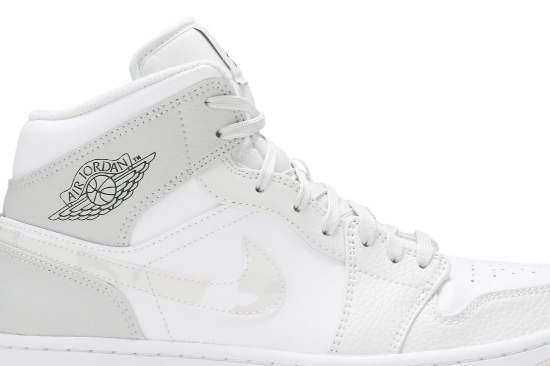 Air Jordan 1 Mid &