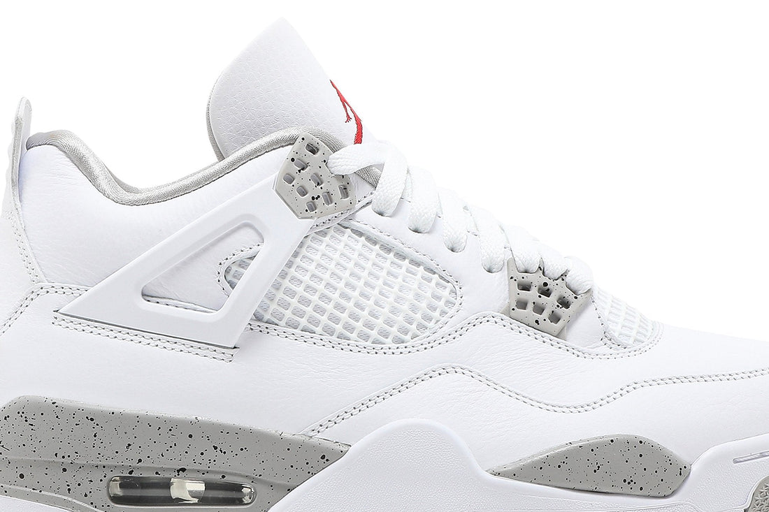Air Jordan 4 Retro &