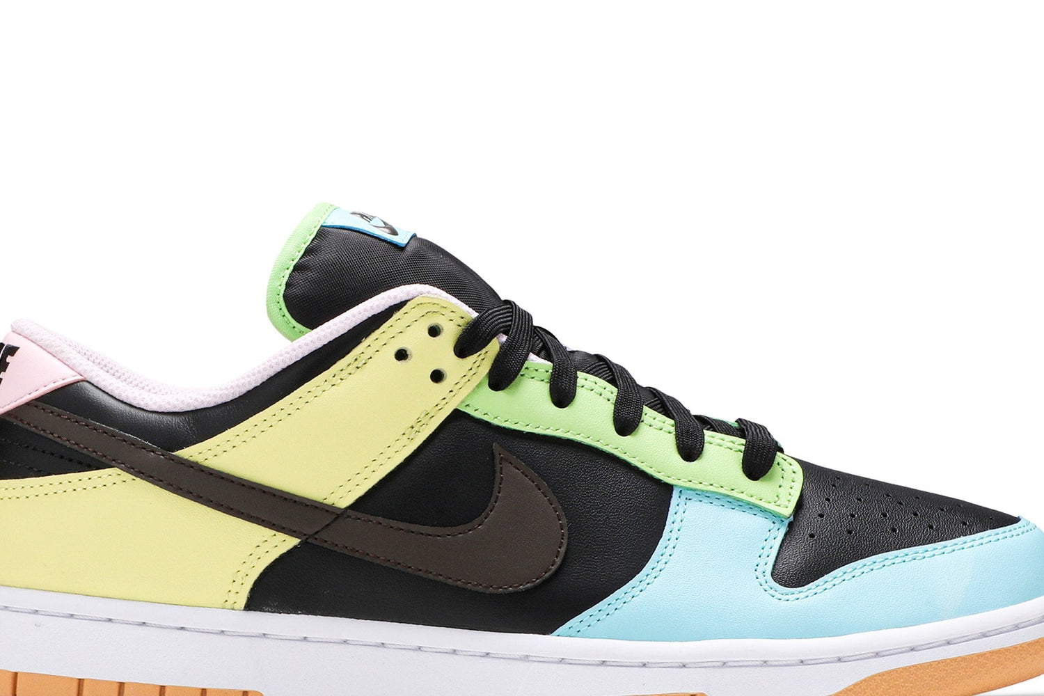 Dunk Low SE ‘Free.99 - Black’