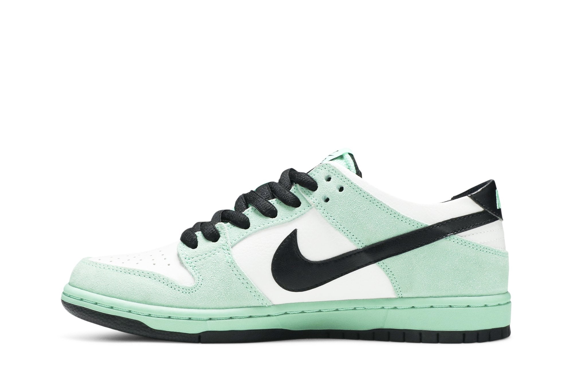 SB Dunk Low &