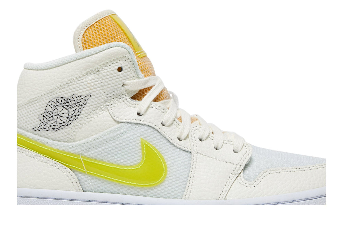 Wmns Air Jordan 1 Mid SE &