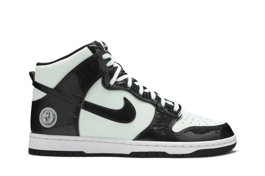 Dunk High SE &