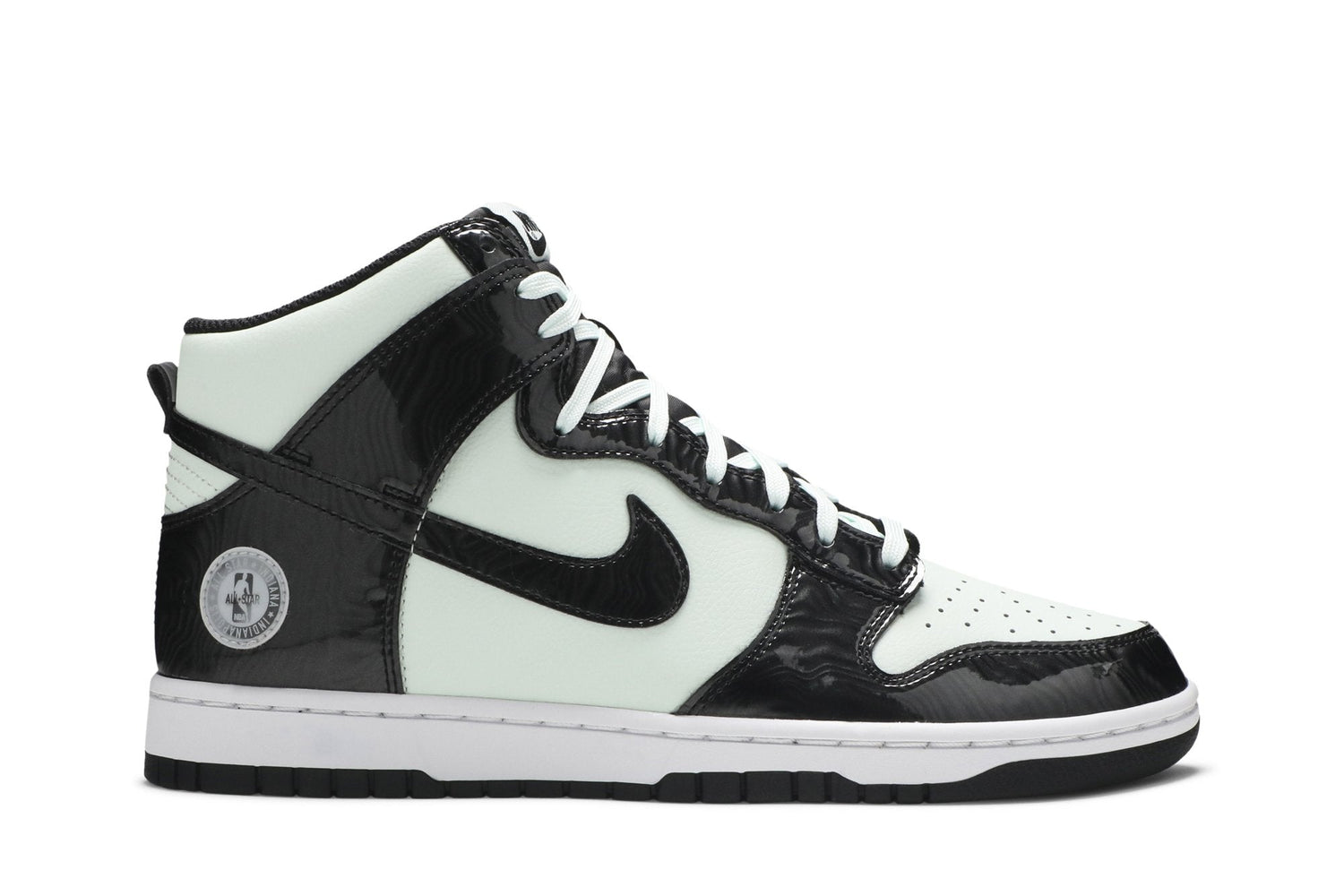 Dunk High SE &