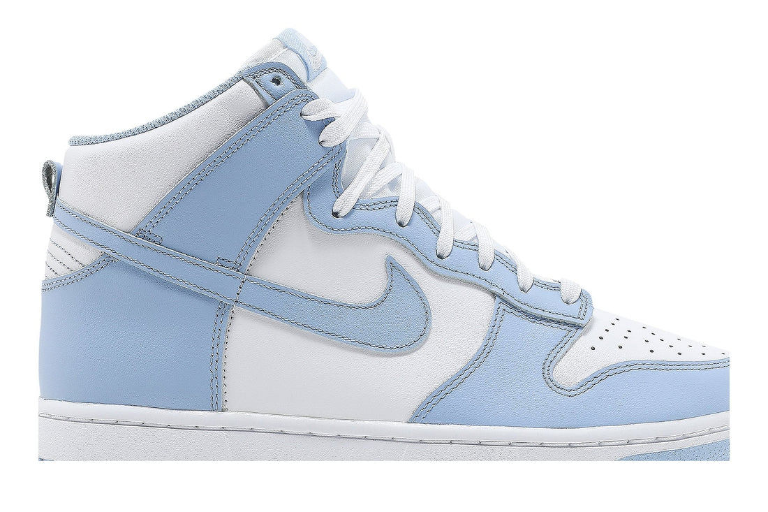 Wmns Dunk High &