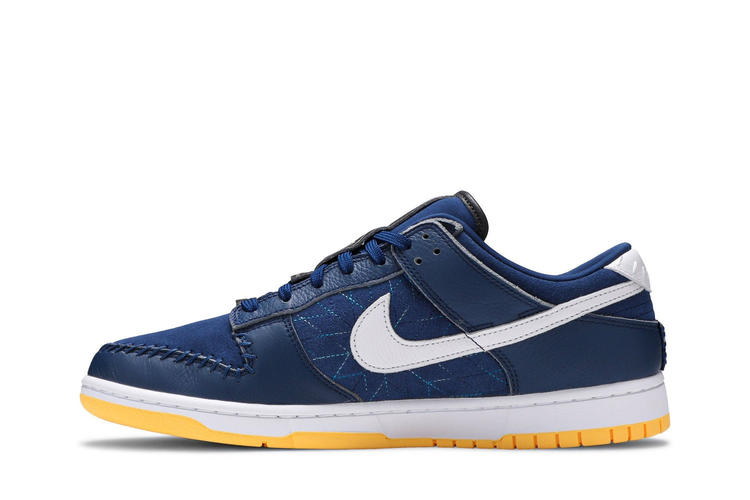Kyrie Irving x Dunk Low &