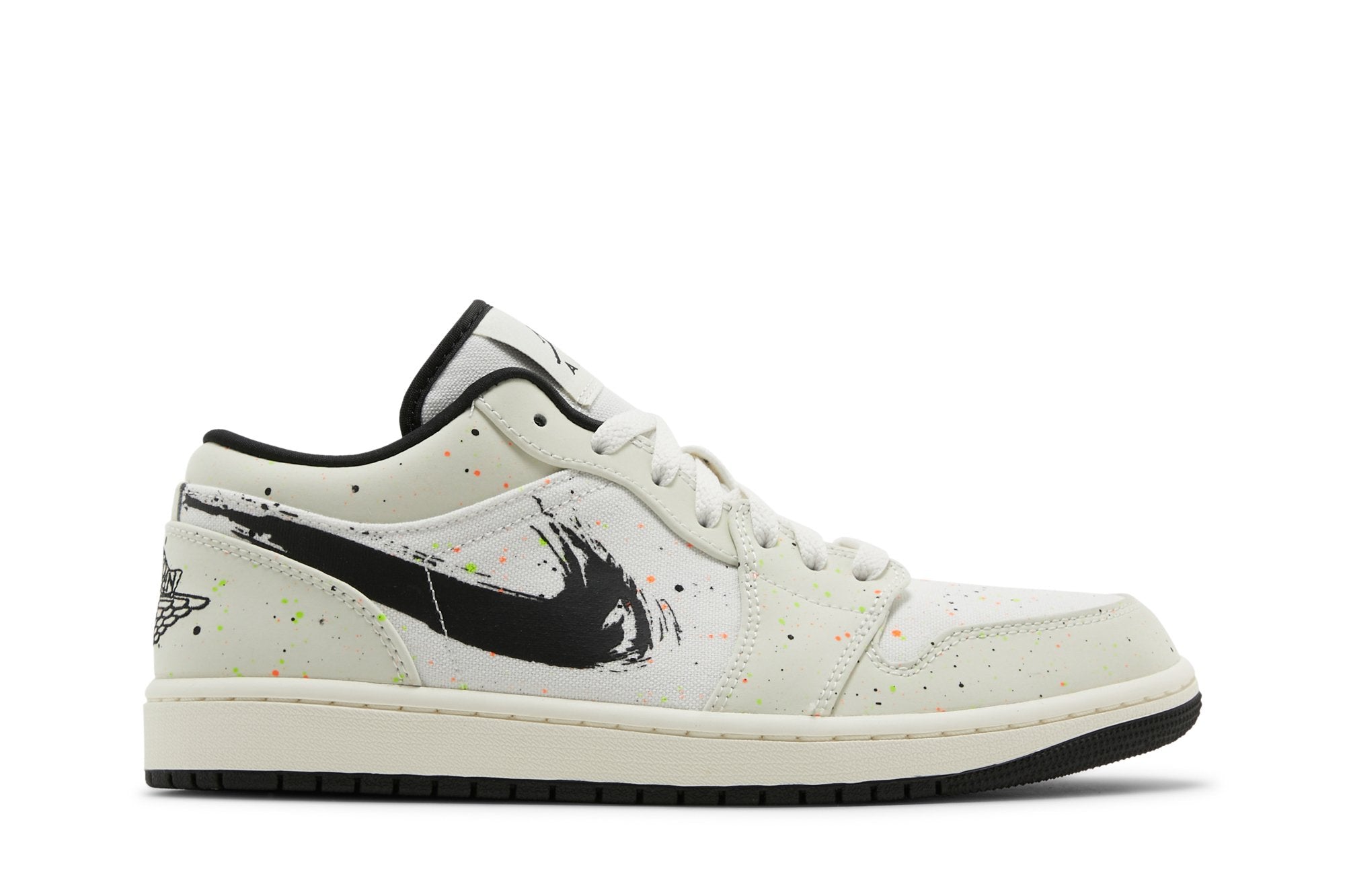 Air Jordan 1 Low &