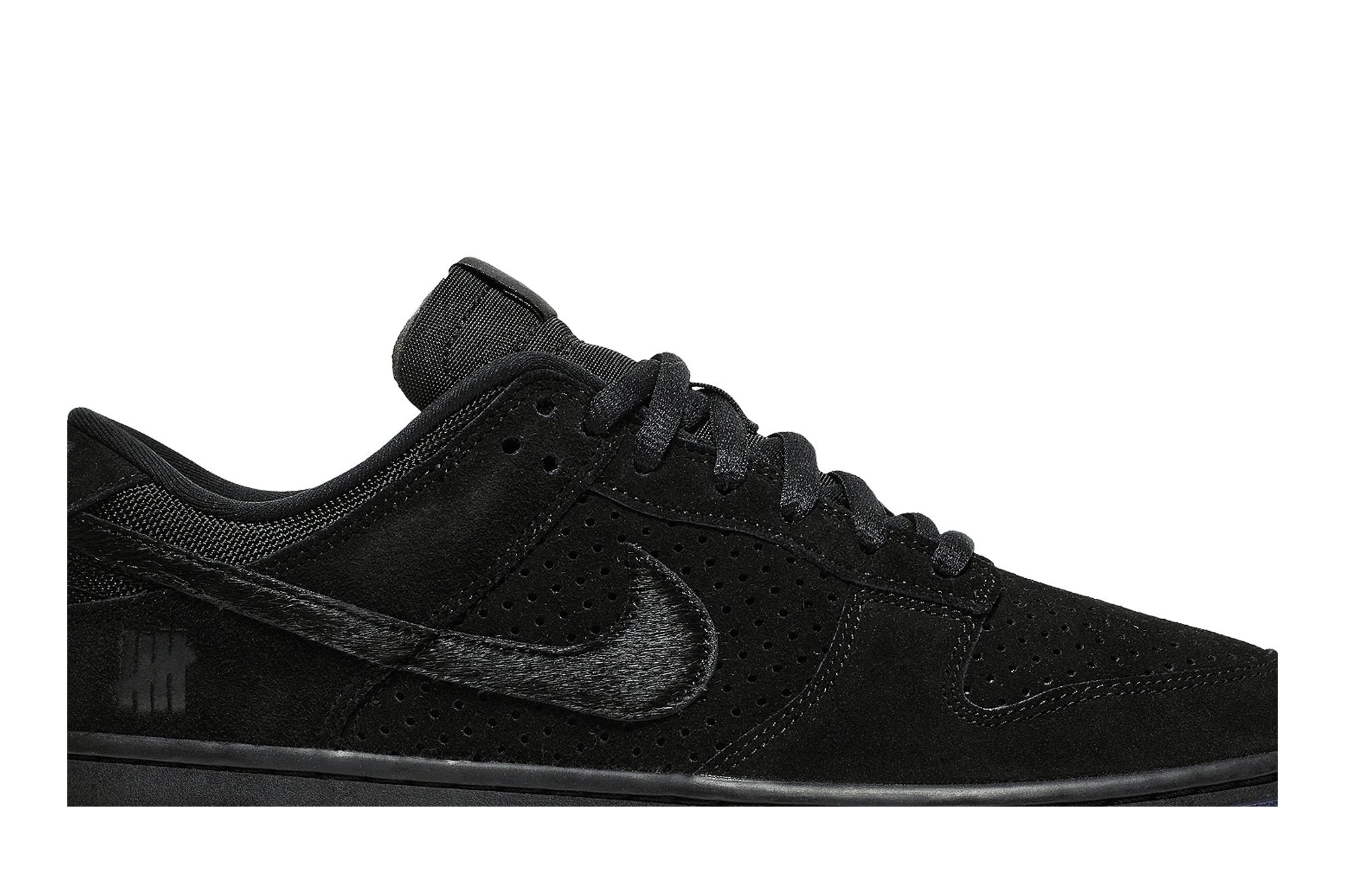 Undefeated x Dunk Low &