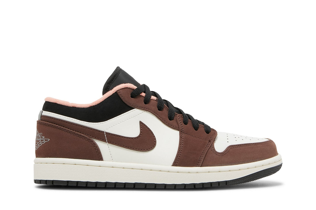 Air Jordan 1 Low &