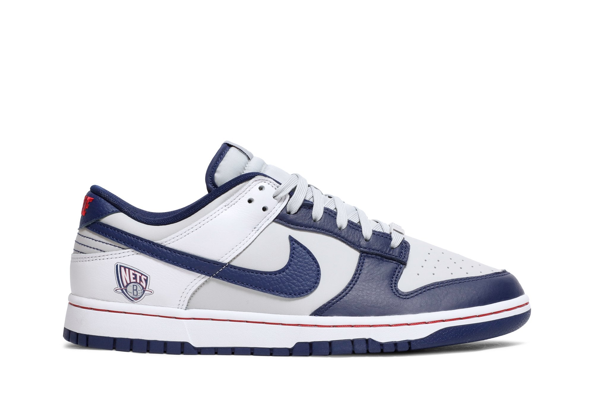 NBA x Dunk Low EMB &