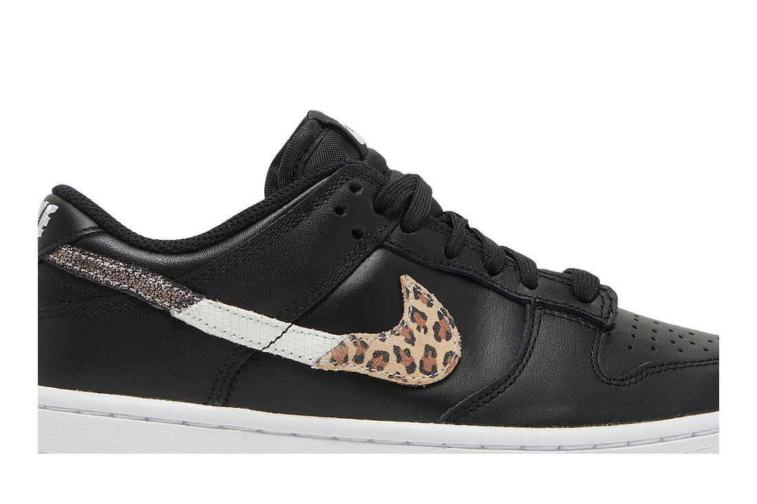 Wmns Dunk Low SE &
