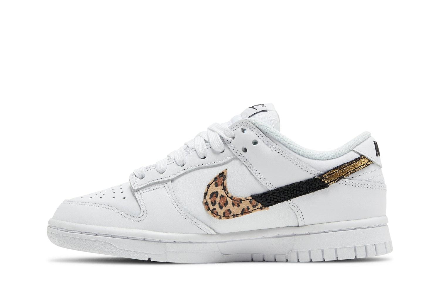 Wmns Dunk Low SE &