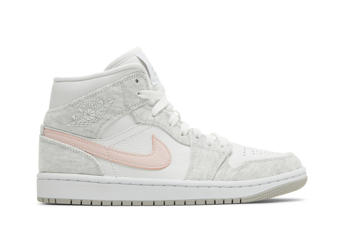 Wmns Air Jordan 1 Mid SE &