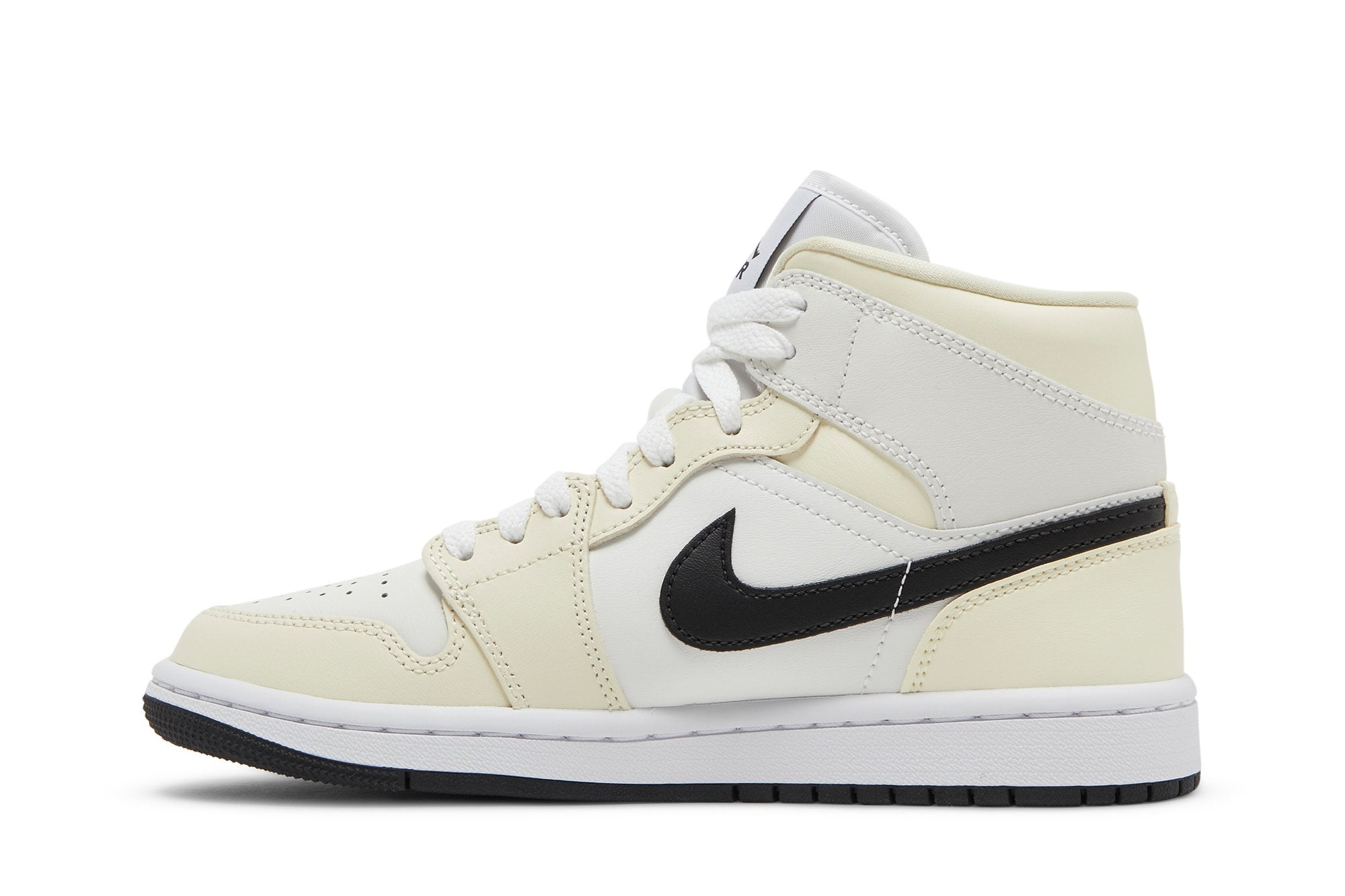 Wmns Air Jordan 1 Mid &