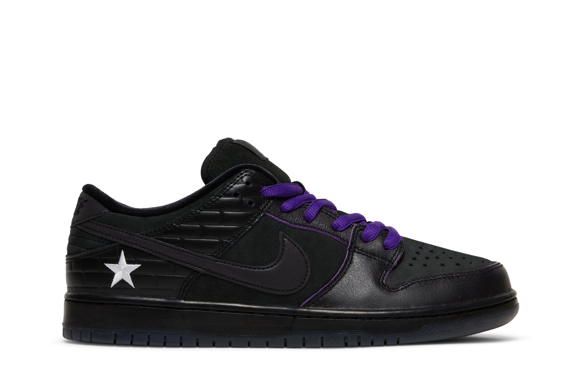 Familia x Dunk Low Pro QS SB &