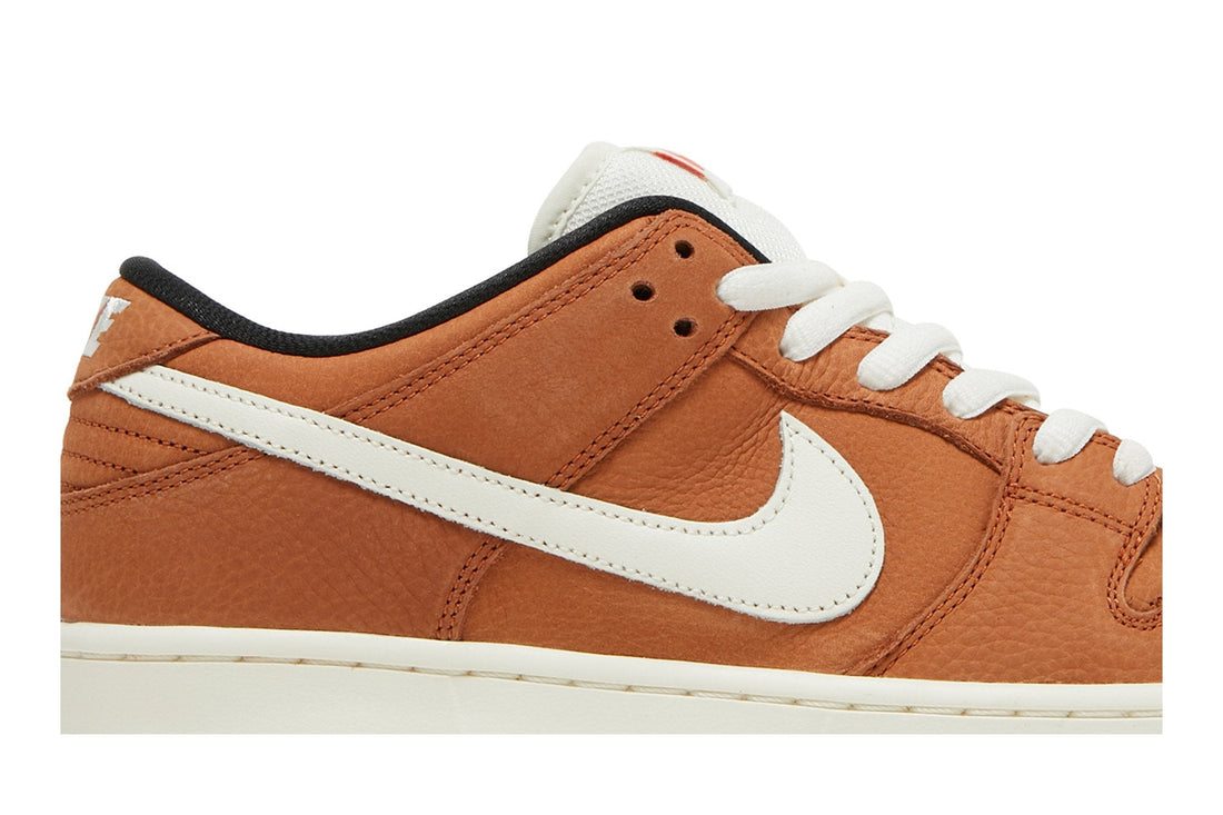 Dunk Low Pro ISO SB &