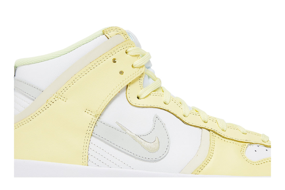 Wmns Dunk High Up &