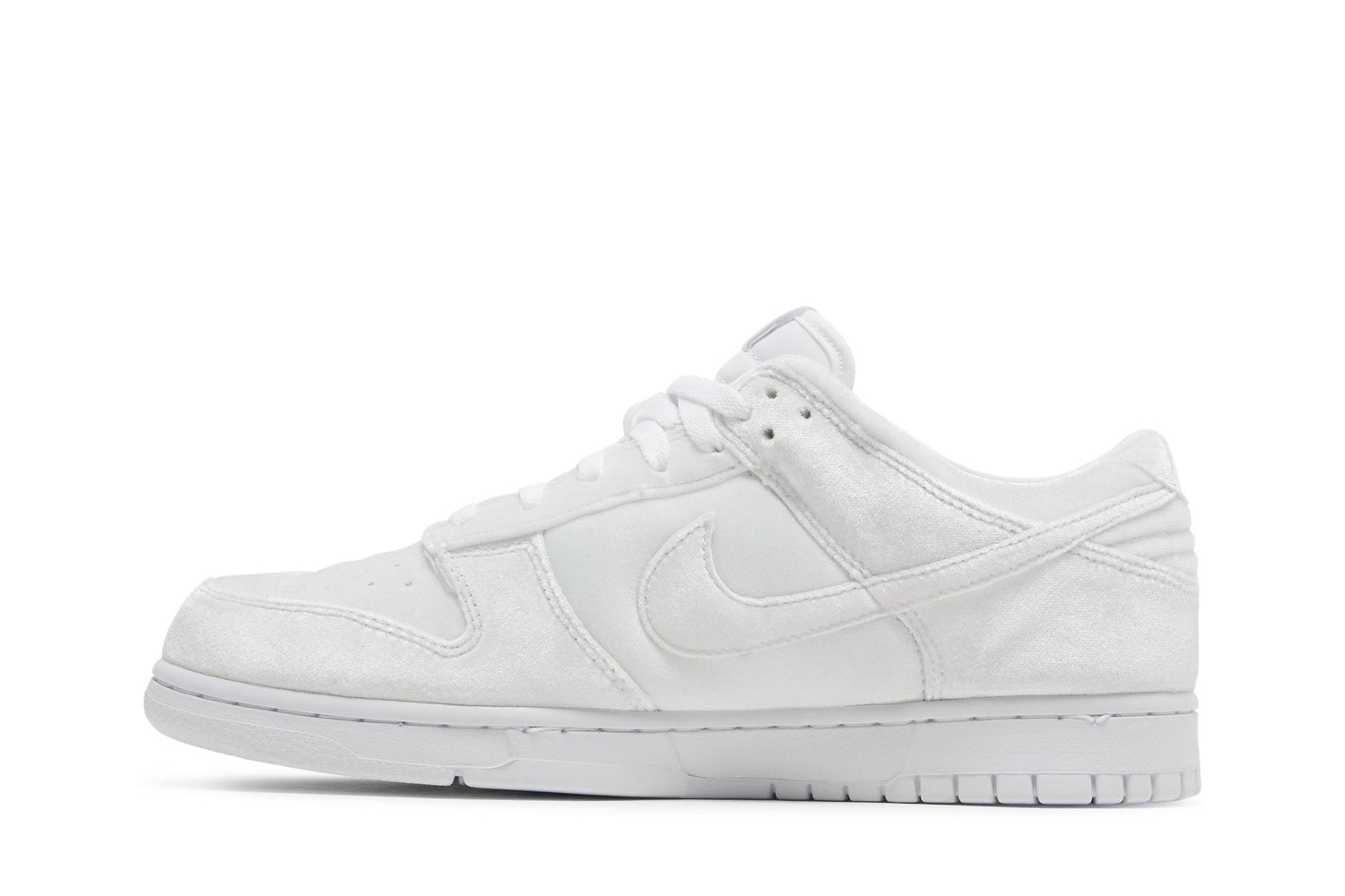 Dover Street Market x Dunk Low &