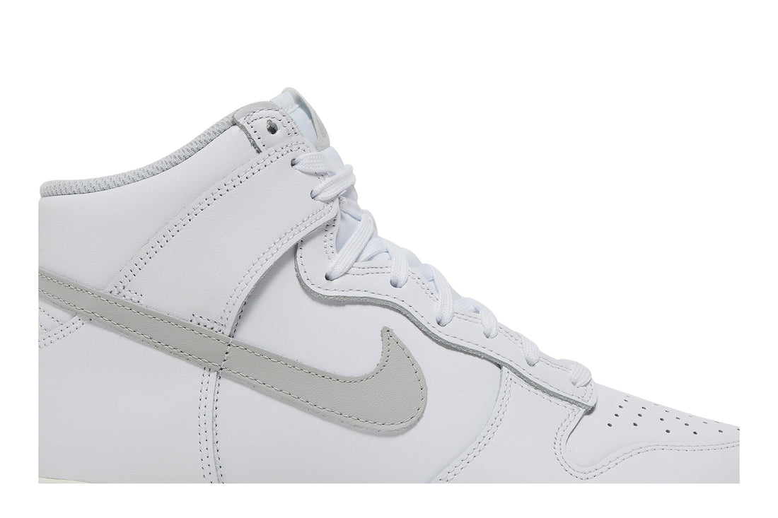 Wmns Dunk High &