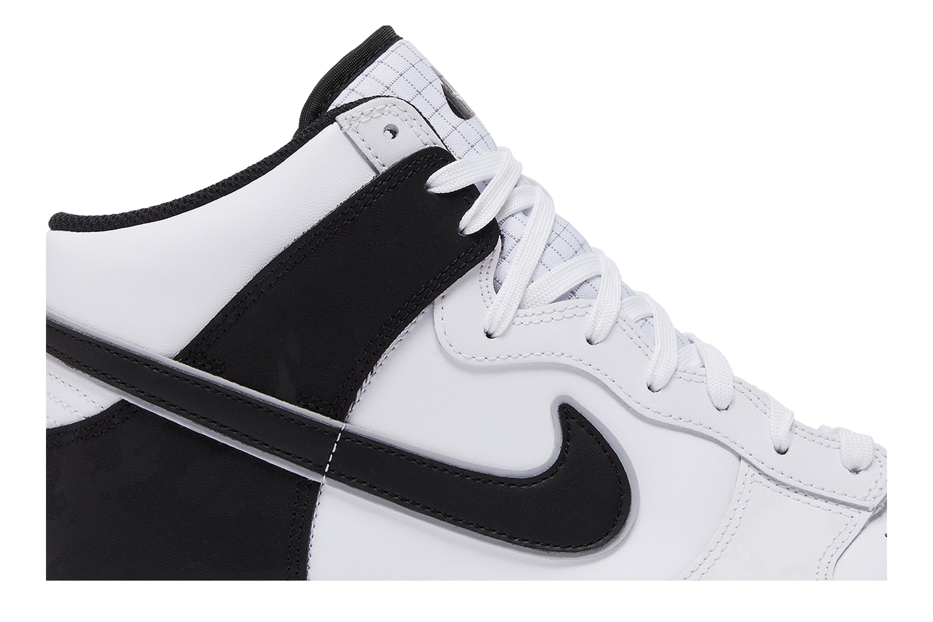 Dunk High Retro SE &