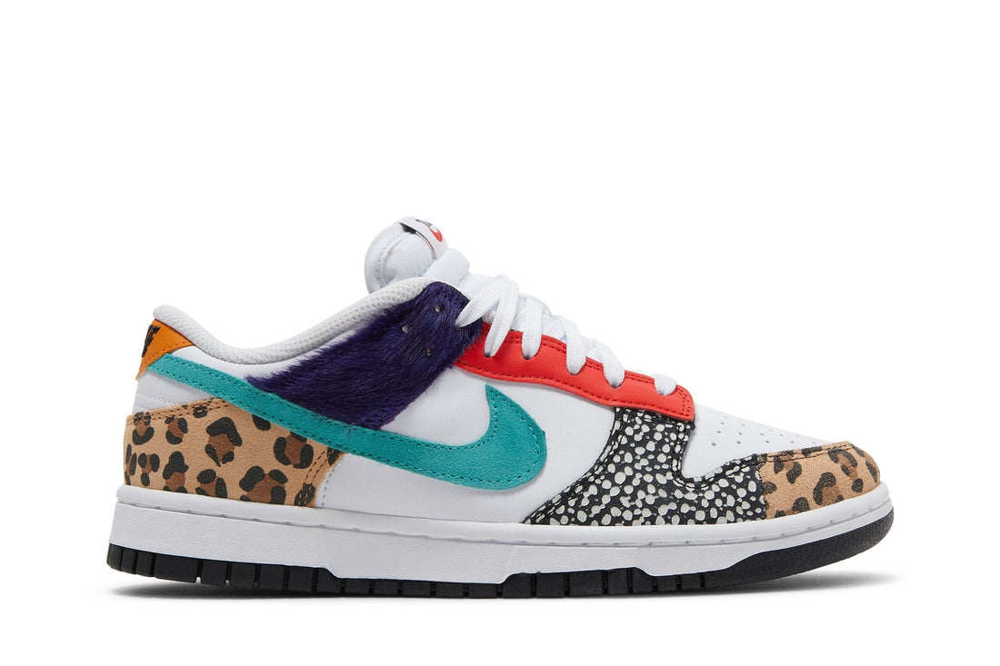 Wmns Dunk Low SE &
