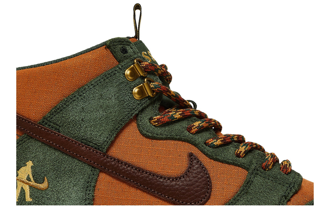 Pass~Port x Dunk High SB &