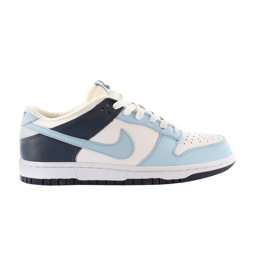 Wmns Dunk Low Pro &