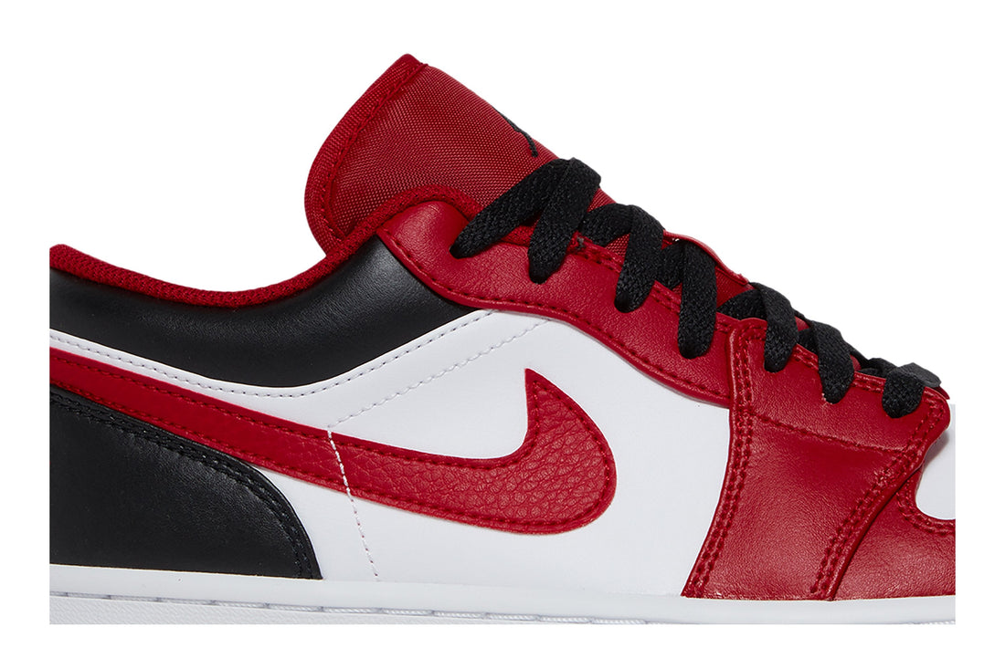 Air Jordan 1 Low &